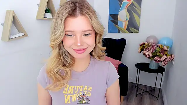 FollowLovee online show from 9, 6, 2026