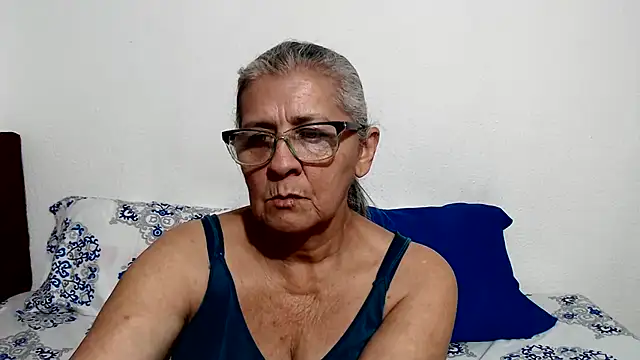 candy mature  online show from 15, 6, 2026