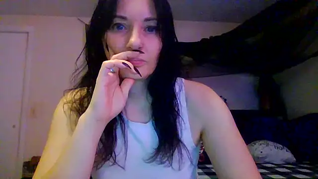 CrystalLakeXO online show from 16, 6, 2026