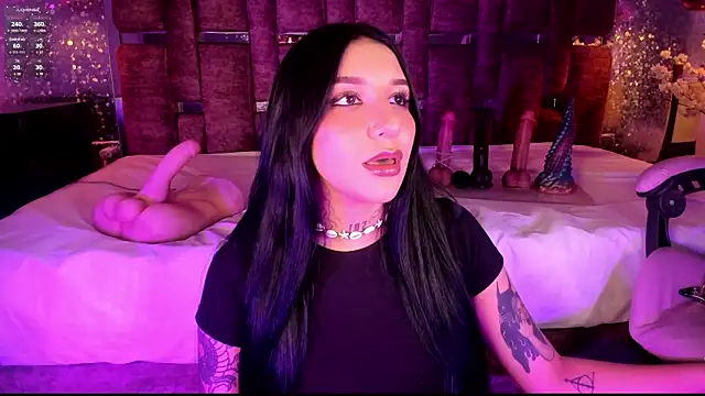 Leiaa  online show from 21, 5, 2026