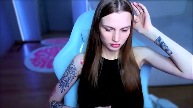 StellaLawless online show from 15, 6, 2026