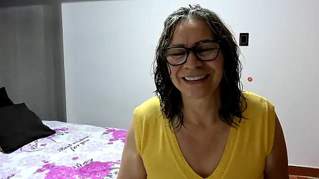 Carlaa-69 online show from 24, 6, 2026