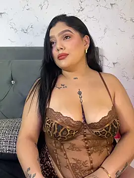 Brhiana Williamms online show from 5, 6, 2026