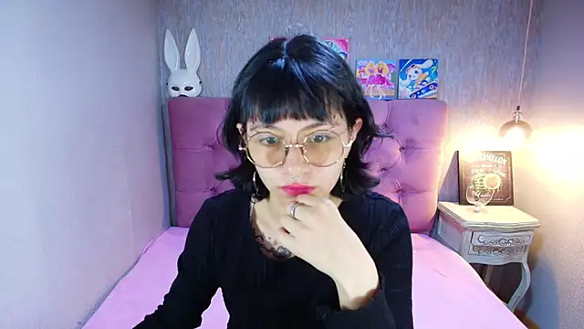 charlottemoonxz online show from 17, 6, 2026