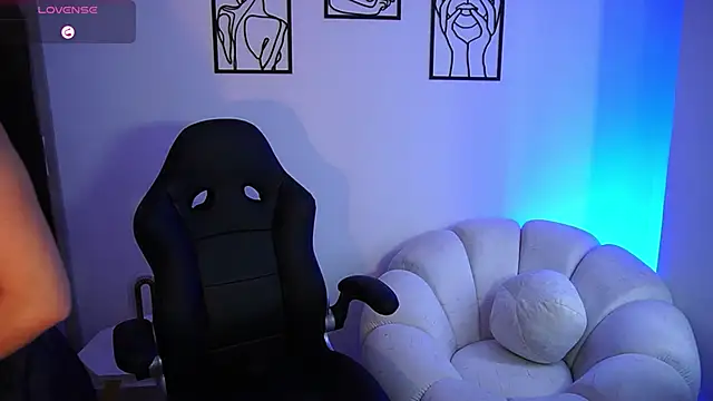 AliceHarper  online show from 5, 6, 2026
