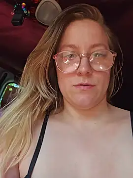 Paynted Lady online show from 8, 7, 2026