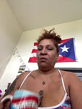 ladycreamypr2 online show from 14, 6, 2026
