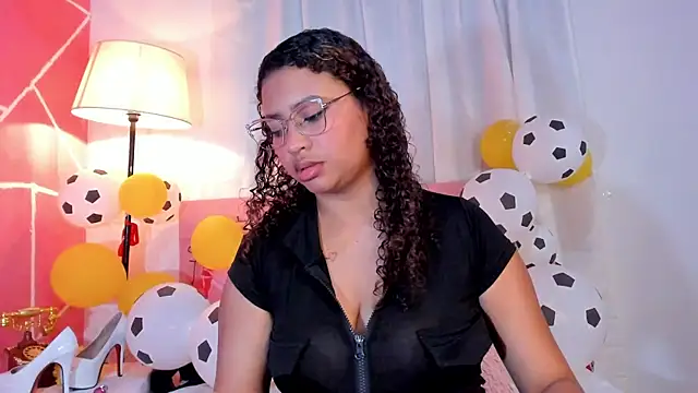 JessyZoe online show from 15, 6, 2026