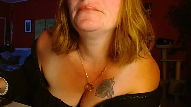 cruellaculdenfer67 online show from 3, 6, 2026