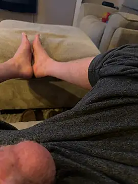 Feettlover69 online show from 17, 6, 2026
