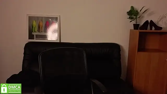 annakillianox online show from 11, 6, 2026