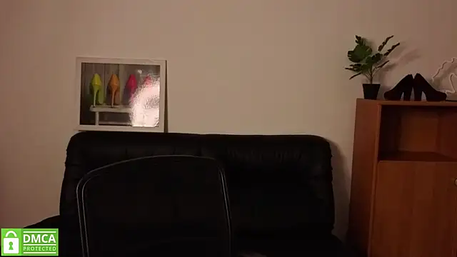 annakillianox online show from 23, 6, 2026
