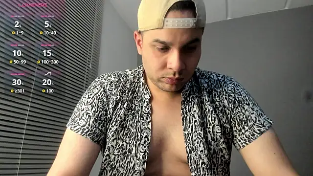 Latin boy surprisee online show from 9, 6, 2026