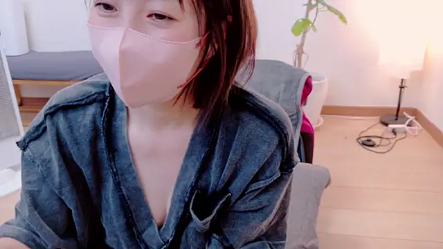 CherryMomo online show from 11, 6, 2026