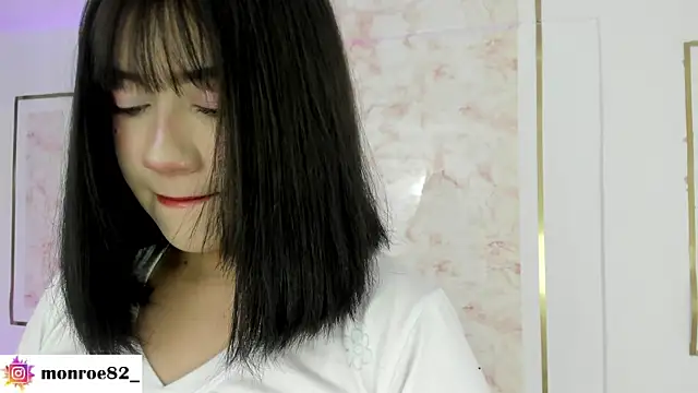 GENNESIS LOVE online show from 30, 5, 2026