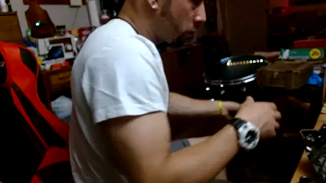tongueispowerr6d9 online show from 10, 6, 2026