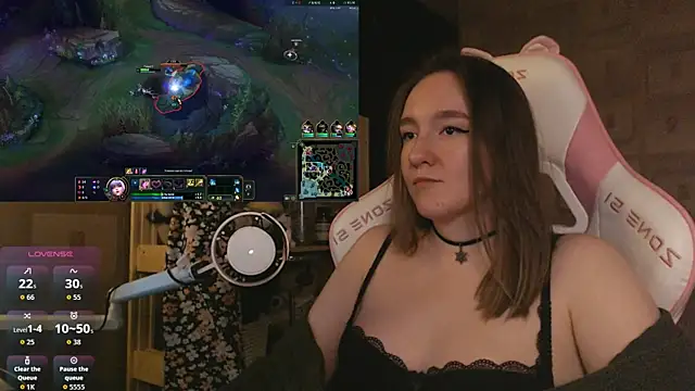 MoonlishSiren online show from 22, 5, 2026