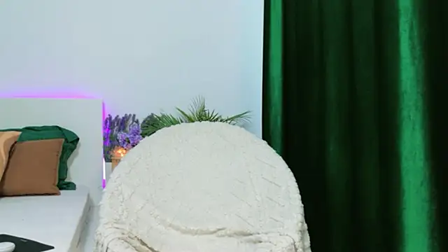zoey marie online show from 13, 6, 2026