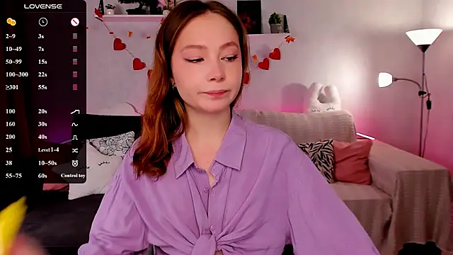Snapshot of LanaBlu_ chatting on 30, 11, 2025 LanaBlu online show from 30, 11, 2025