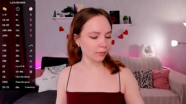 Snapshot of LanaBlu_ chatting on 3, 12, 2025 LanaBlu online show from 3, 12, 2025
