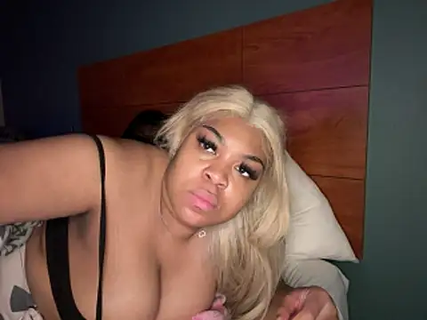AUNYXXX online show from 14, 6, 2026