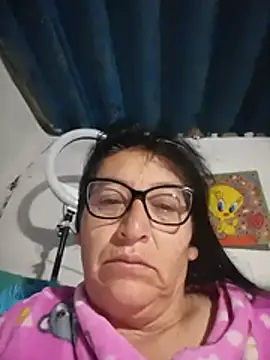 clarita 01 online show from 12, 6, 2026