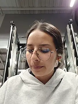  vaness online show from 5, 6, 2026