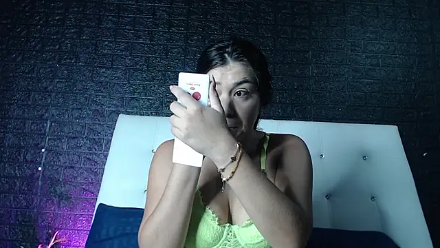 Sweet-Monica online show from 4, 6, 2026
