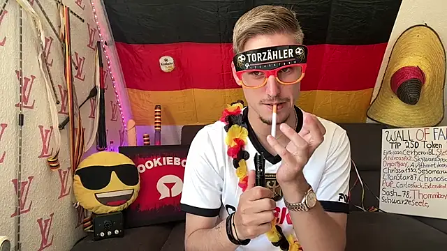 Cookieboy88 online show from 19, 6, 2026