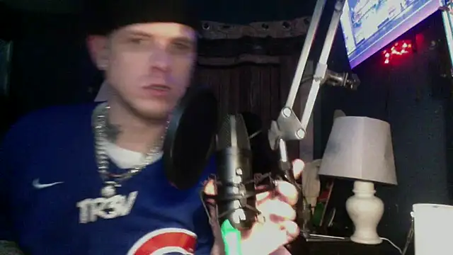 traejddd online show from 8, 6, 2026