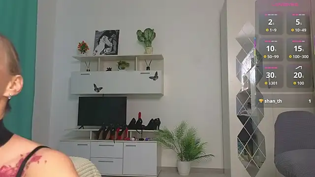Molliblum online show from 3, 6, 2026