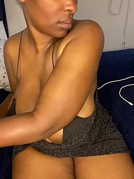 Naughty-sonia2 online show from 14, 6, 2026