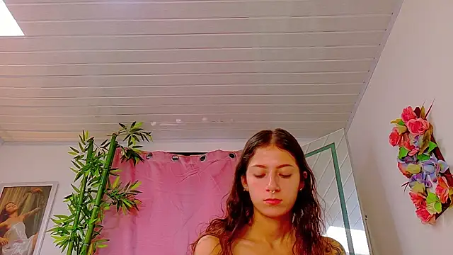 scarlet-jonesx online show from 22, 6, 2026