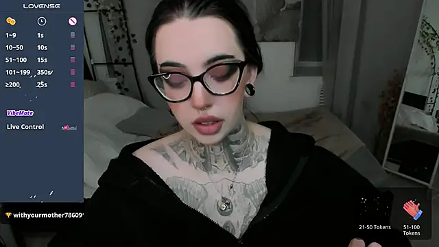 Dixi Pixi  online show from 5, 6, 2026