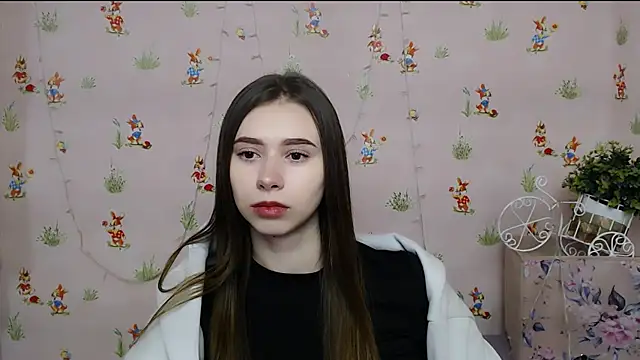 EmiLims  online show from 11, 12, 2024