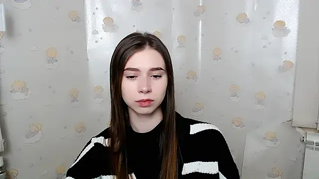 EmiLims  online show from 12, 12, 2024