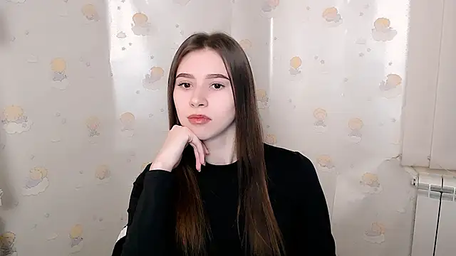 EmiLims  online show from 2, 2, 2025