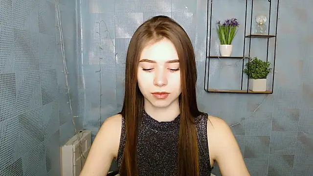 EmiLims  online show from 6, 2, 2025