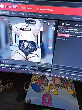 Snapshot of valenthottie chatting on 16, 5, 2026 valenthottie online show from 16, 5, 2026