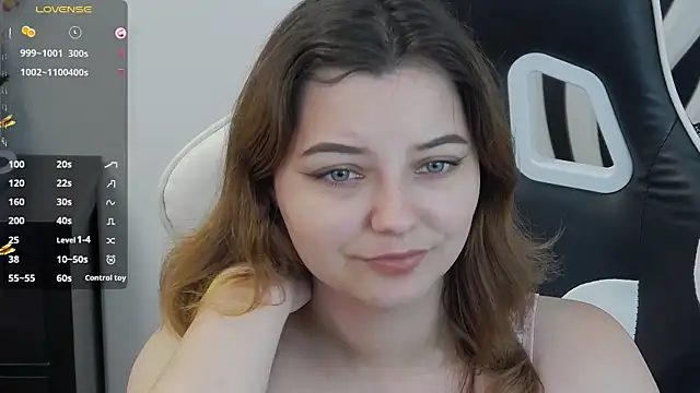 pretty little thing online show from 16, 6, 2026