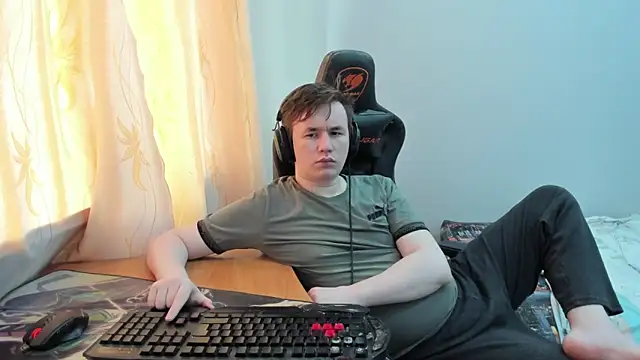 iliaskrislove online show from 6, 6, 2026