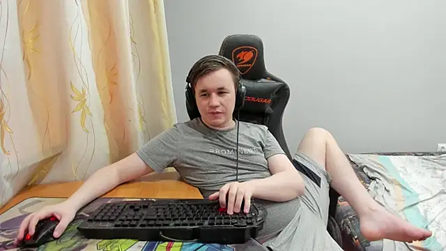 iliaskrislove online show from 19, 6, 2026