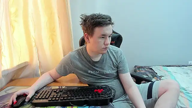 iliaskrislove online show from 20, 6, 2026