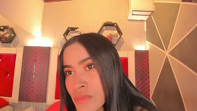 Karoll014 online show from 12, 6, 2026