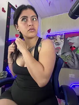  luna torres online show from 18, 6, 2026
