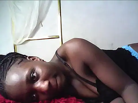 Snapshot of Adaline-Paris chatting on 14, 5, 2026 Adaline-Paris online show from 14, 5, 2026
