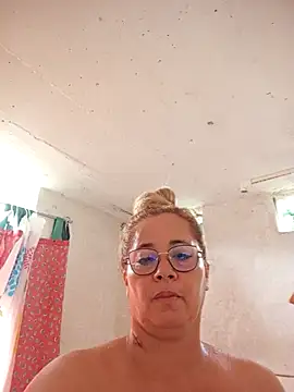 Snapshot of natally_ross21 chatting on 30, 11, 2025 natally ross21 online show from 30, 11, 2025