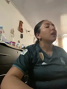 luna asss online show from 1, 6, 2026