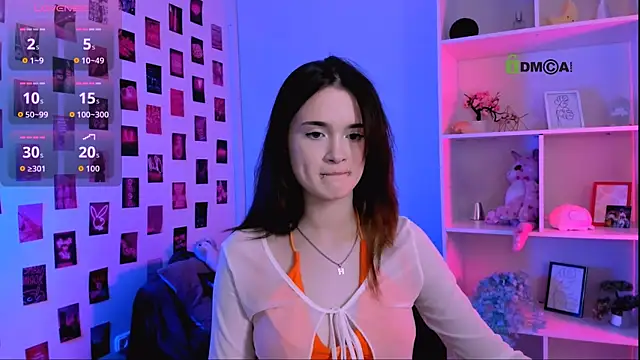 liana kisses online show from 17, 6, 2026