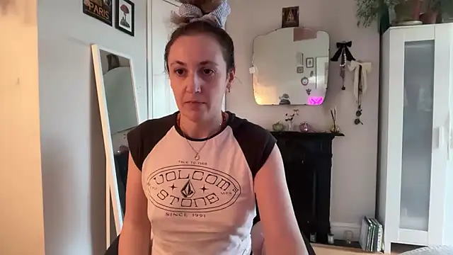 Littlelolo60 online show from 17, 6, 2026
